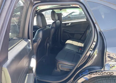 2024 Ford Escape St-Line from USA, damaged, VIN 1FMCU0MN0RUA16224